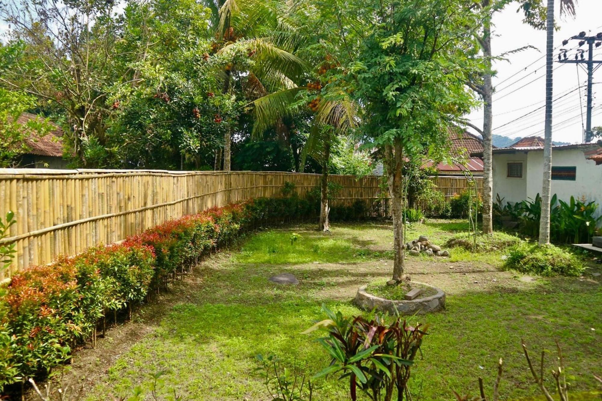 Gria Sindhu Homestay Sidemen By Agata エクステリア 写真